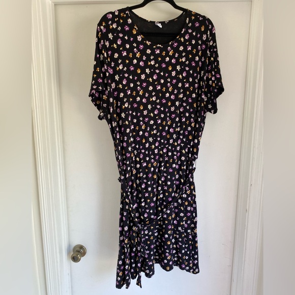 Old Navy Dresses & Skirts - Old Navy Dress